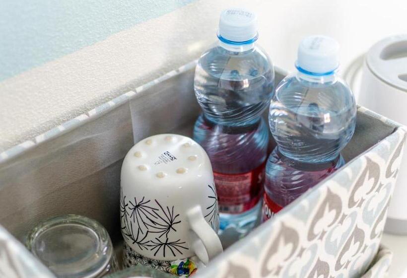 غرفة قياسية, San Desiderio