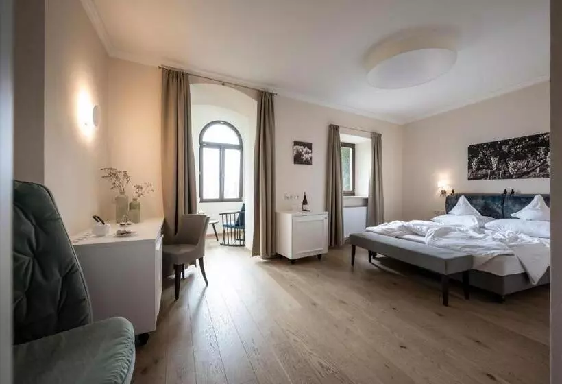 スーペリアールーム, Schloss Plars Wine & Suites