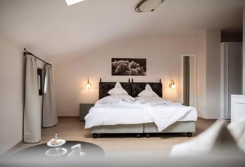ペントハウスルーム, Schloss Plars Wine & Suites