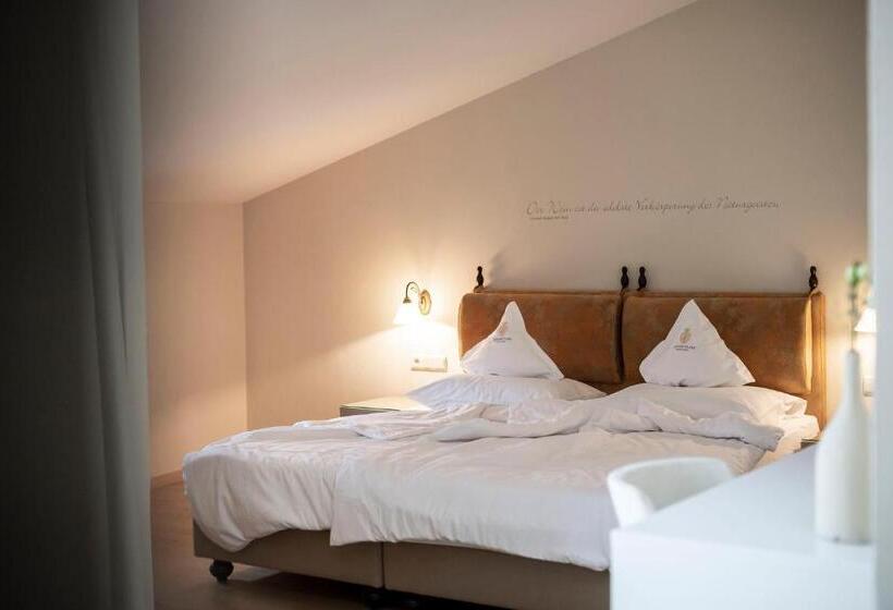 Классический Номер, Schloss Plars Wine & Suites