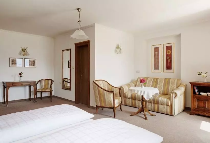 景色の見えるジュニアスイート, Schloss Plars Wine & Suites