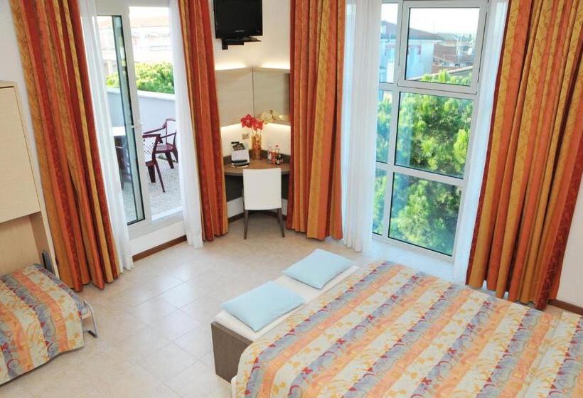 Pokój Trzyosobowy Comfort, Venezia