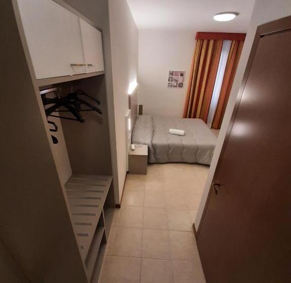 Pokój Standard, Venezia