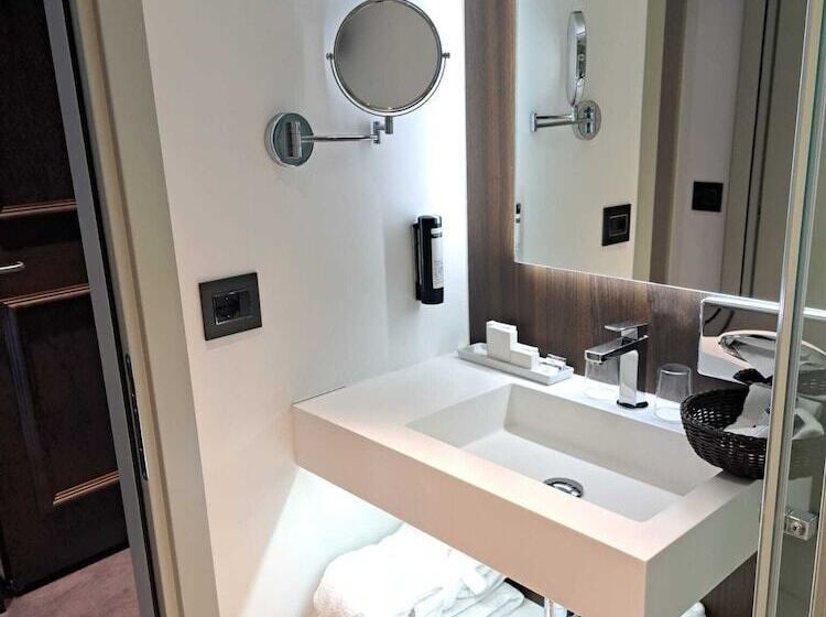Номер Комфорт, Wulfenia 4s   Adults Only