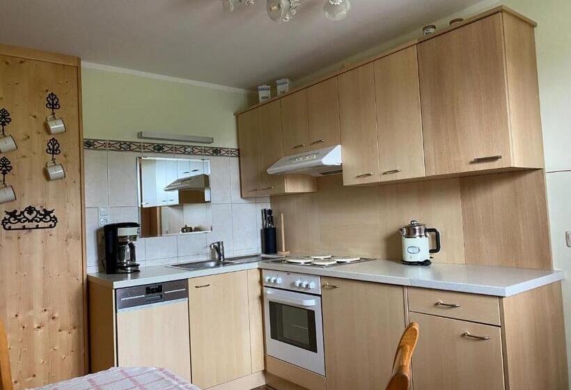 1ベッドルームアパートメント, Maislbauer