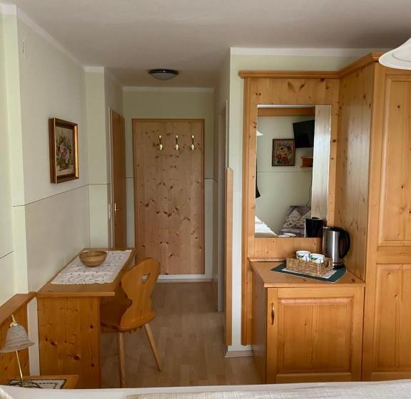 スタンダードルーム, Maislbauer