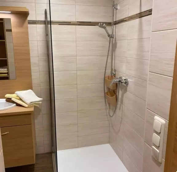 Apartament 1 Sypialnia z Widokiem, Maislbauer