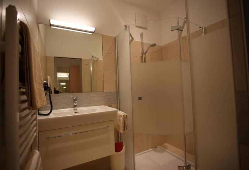 スタンダードルーム, Gasthof Alpenblick