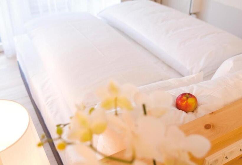 Полулюкс, Villa Seilern Vital Resort