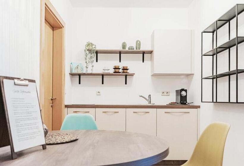 バルコニー付き１ベッドルームアパートメント, Villa Thermale