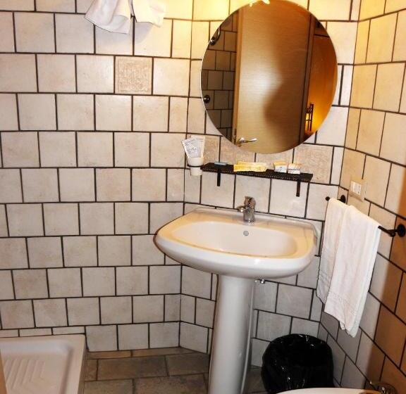 חדר סטנדרט לשלושה, Agriturismo La Colombaia