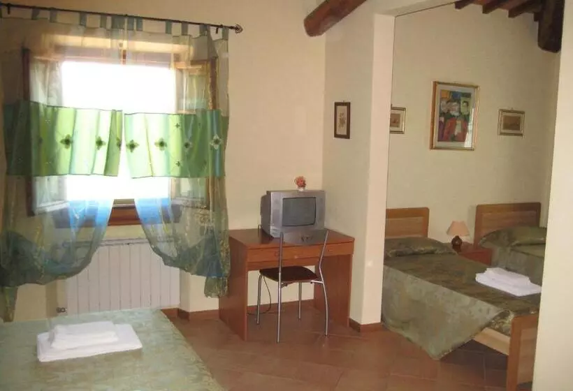 Standard Neljän Hengen Huone, Agriturismo Villa Guarnaschelli