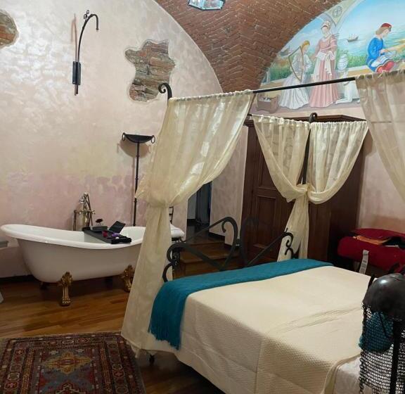 سوییت خانوادگی, Luxury Corte Dei Nobili