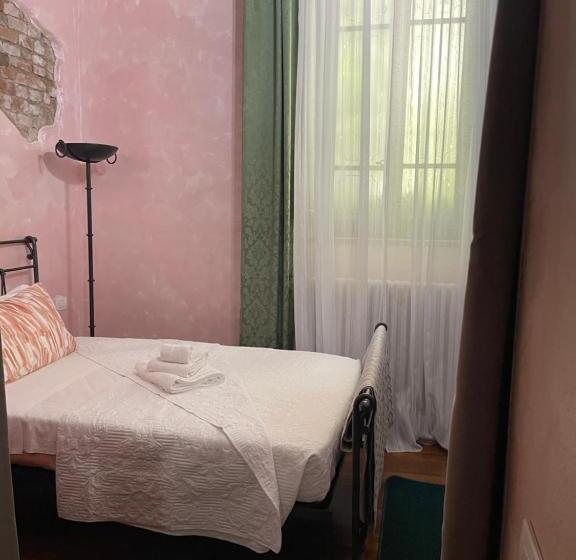 سوییت خانوادگی, Luxury Corte Dei Nobili