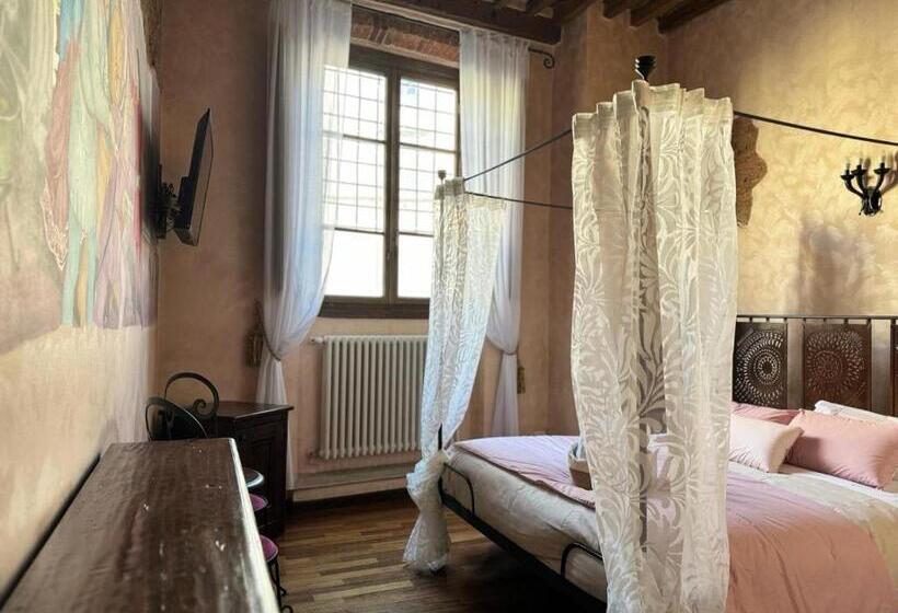 سوییت, Luxury Corte Dei Nobili