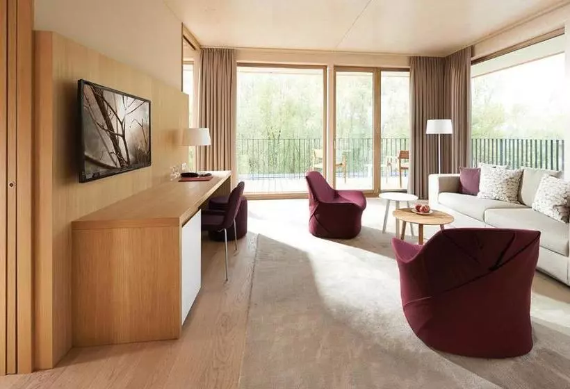 スイート, Bora Hotsparesort