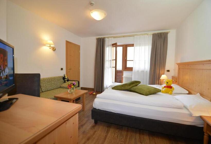 Трехместный Номер Классика, Family Hotel Adriana