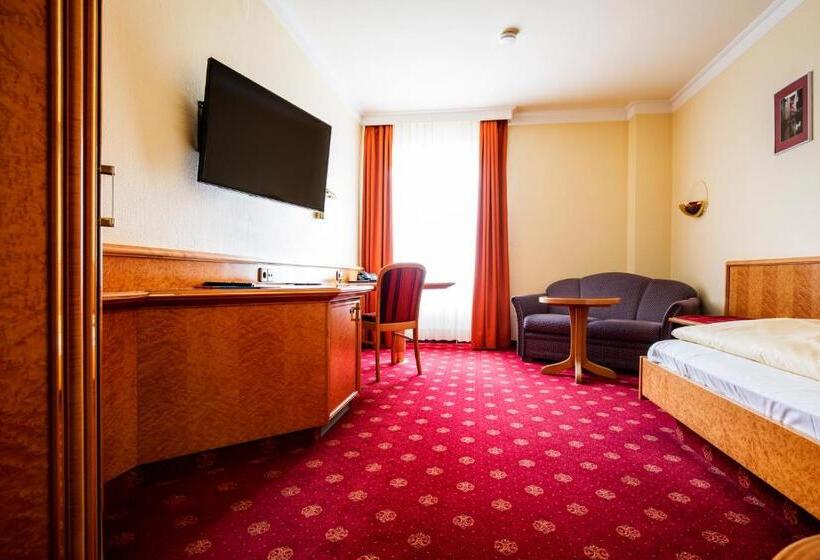 Classic Single Room, Adler  Paulas Alb