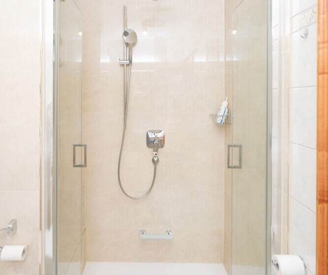 Superior Single Room, Adler  Paulas Alb