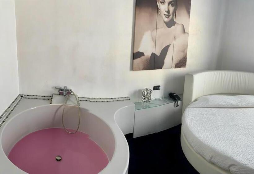 高级大房间, Bella 'mbriana