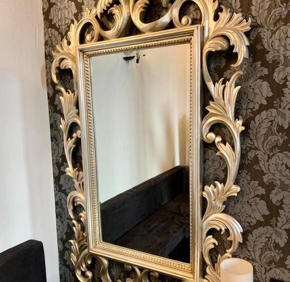 标准间, Bella 'mbriana