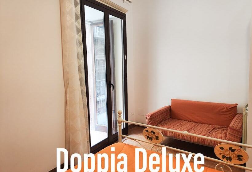 اتاق لوکس با چشمانداز شهر, Casa Montana