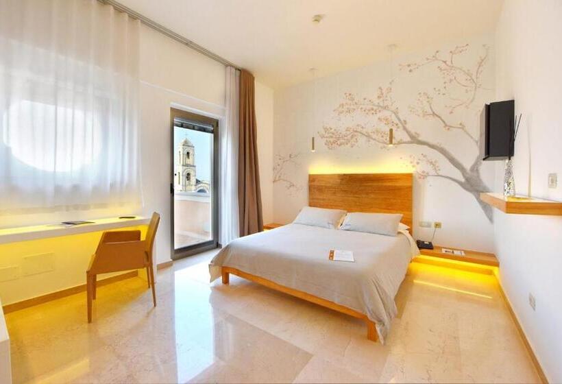 スーペリアールーム, D'altavilla