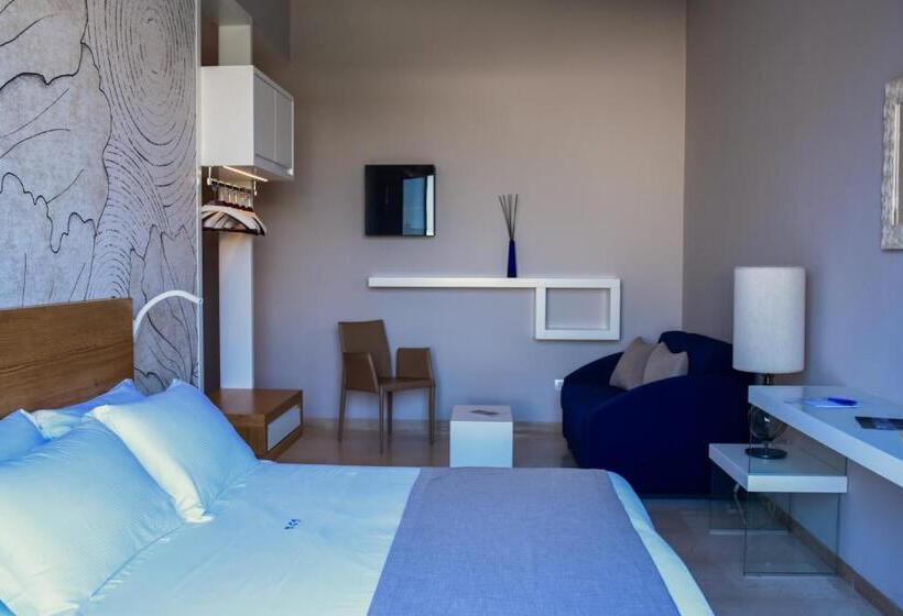 デラックスルーム, D'altavilla