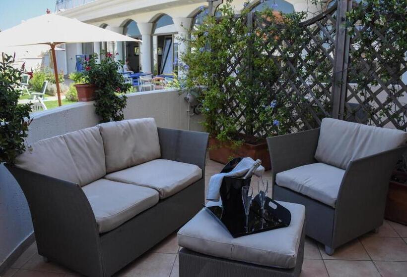 デラックスルーム, D'altavilla