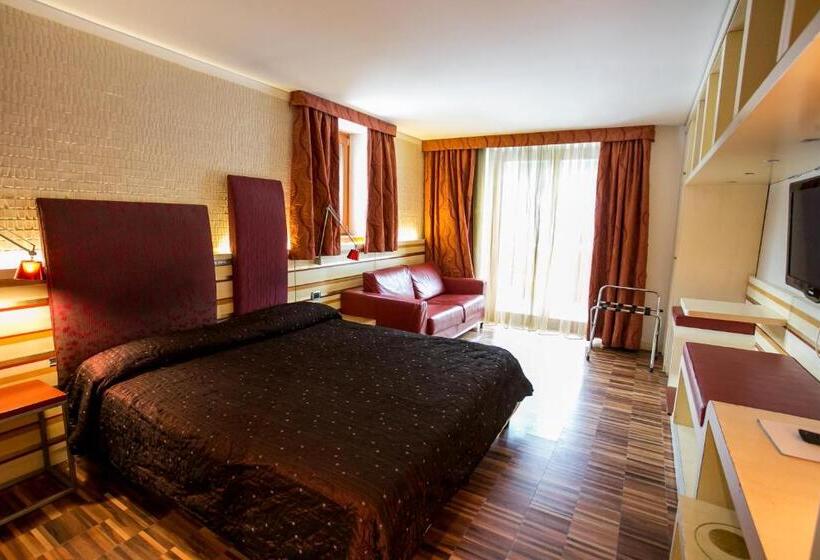 小型套房, Design Oberosler