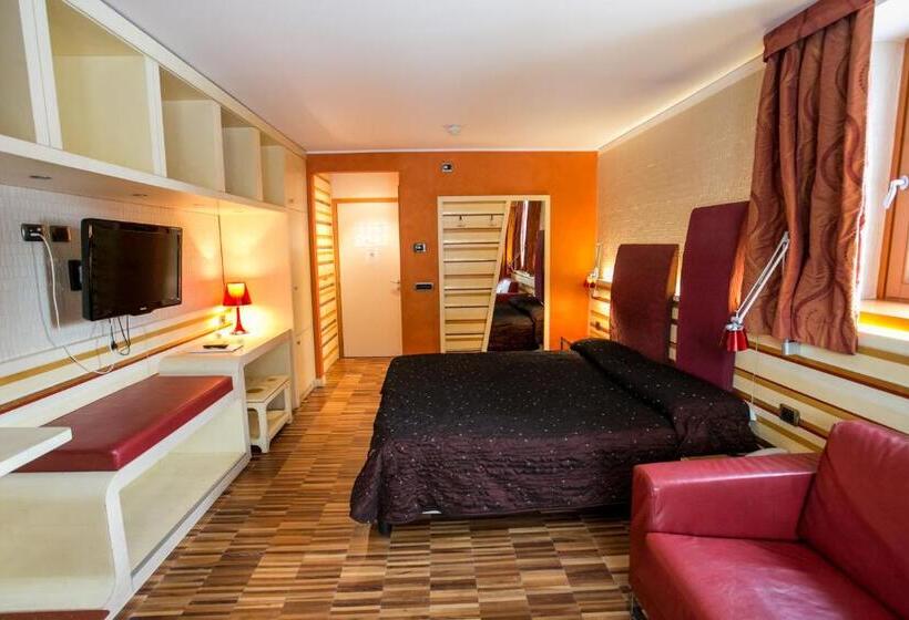 小型套房, Design Oberosler