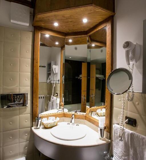 标准间, Design Oberosler