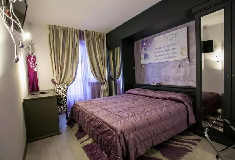 اتاق استاندارد, Design Oberosler