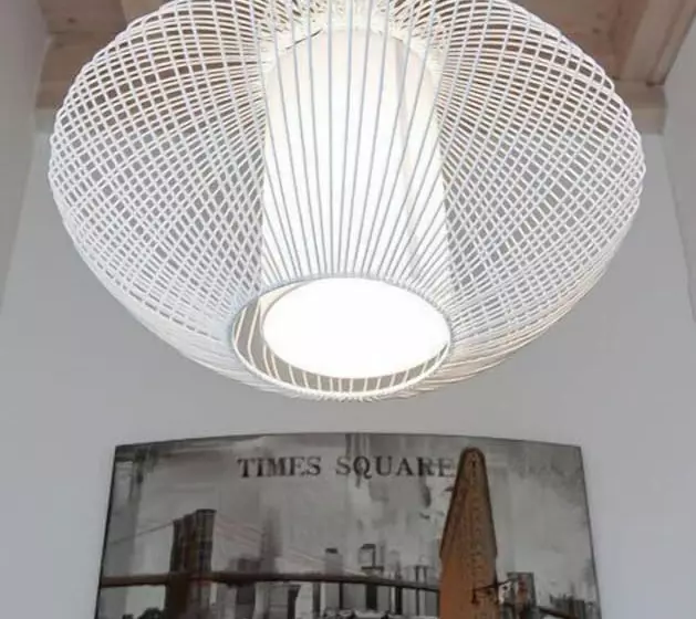 اتاق استاندارد, Design Oberosler
