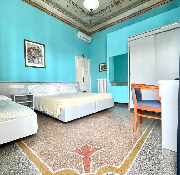 اتاق استاندارد چهار تخته, Doria