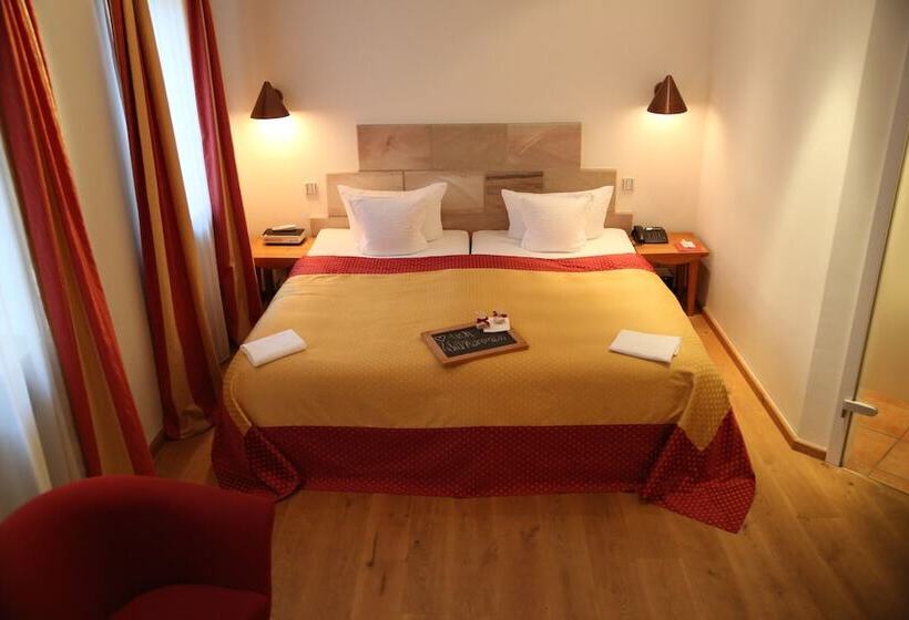 标准间, Drei Raben