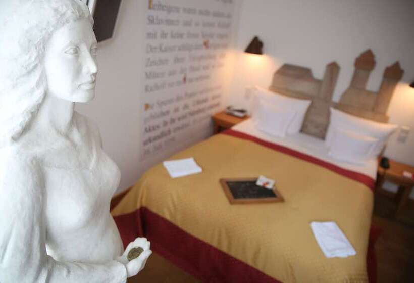 基本间, Drei Raben