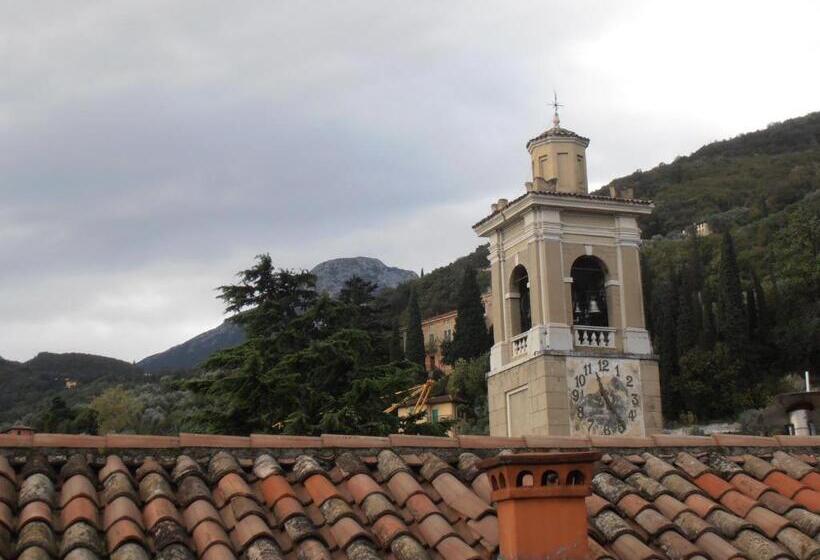 غرفة قياسية مطلّة علي البحيرة, Garnì Bartabel