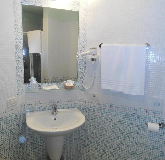 غرفة قياسية فردية, Garnì Bartabel