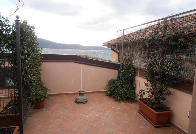 غرفة قياسية مطلّة علي البحيرة, Garnì Bartabel