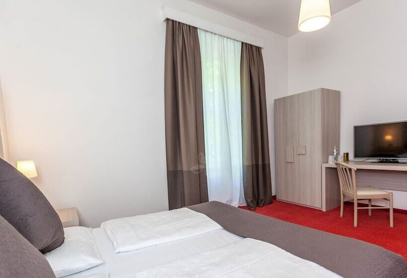 Номер Стандарт, Grand Hotel Bellevue   Adults Only