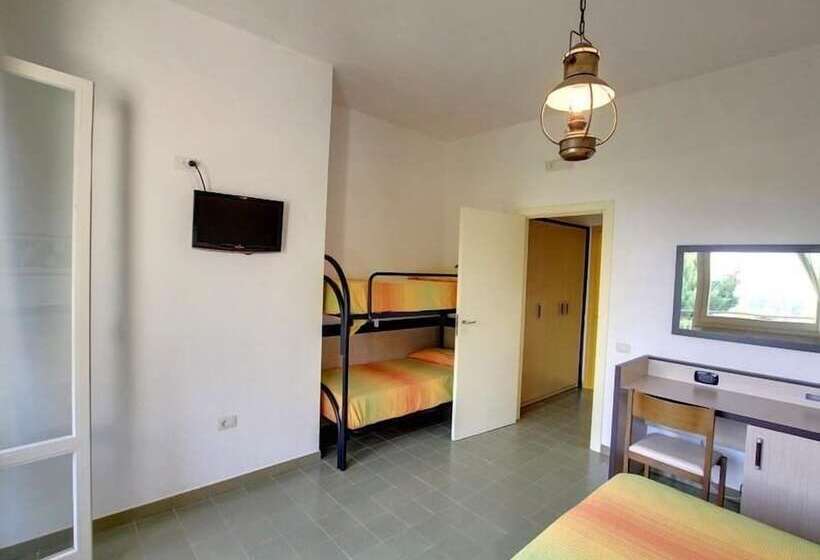 Четырехместный Номер Стандарт, Guardacosta