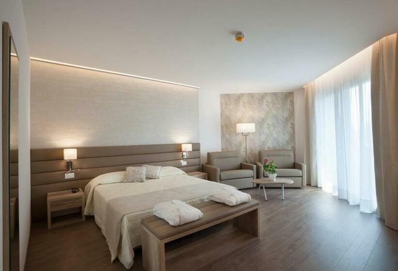 غرفة سوبيريور, Harrys' Garden