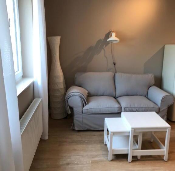 침실 1개 아파트, Klein & Fein, Appartement Und Zimmervermietung