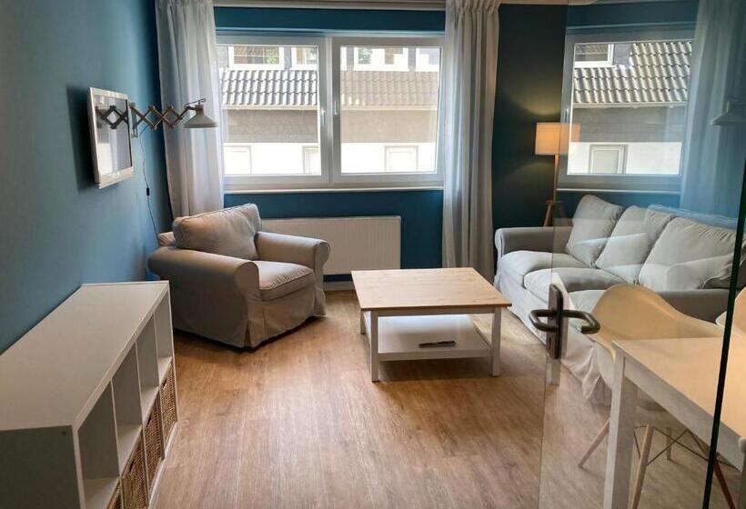Апартаменты 1 Спальня с Балконом, Klein & Fein, Appartement  Und Zimmervermietung