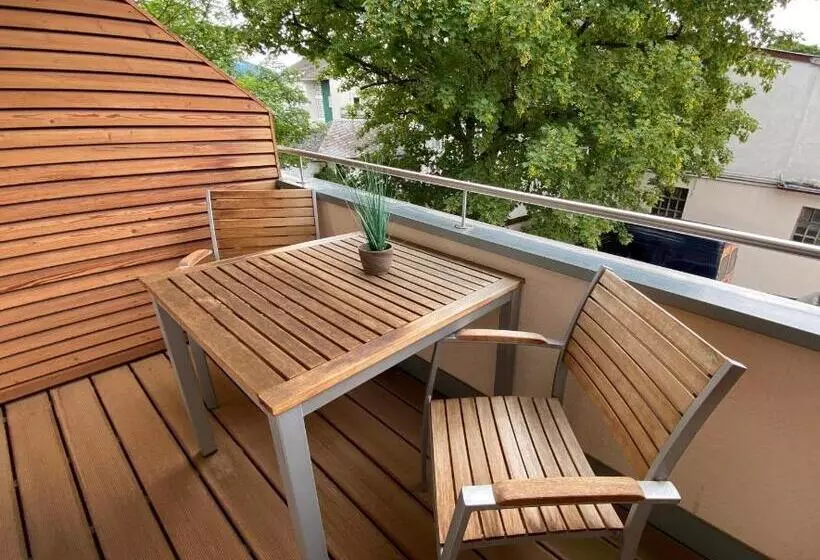 キングサイズベッドのスタンダードルーム, Klein & Fein, Appartement Und Zimmervermietung