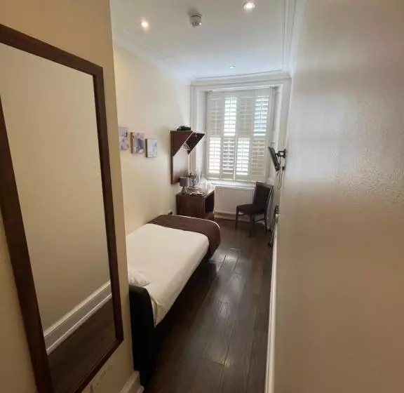 اتاق استاندارد یک نفره, Marylebone Inn