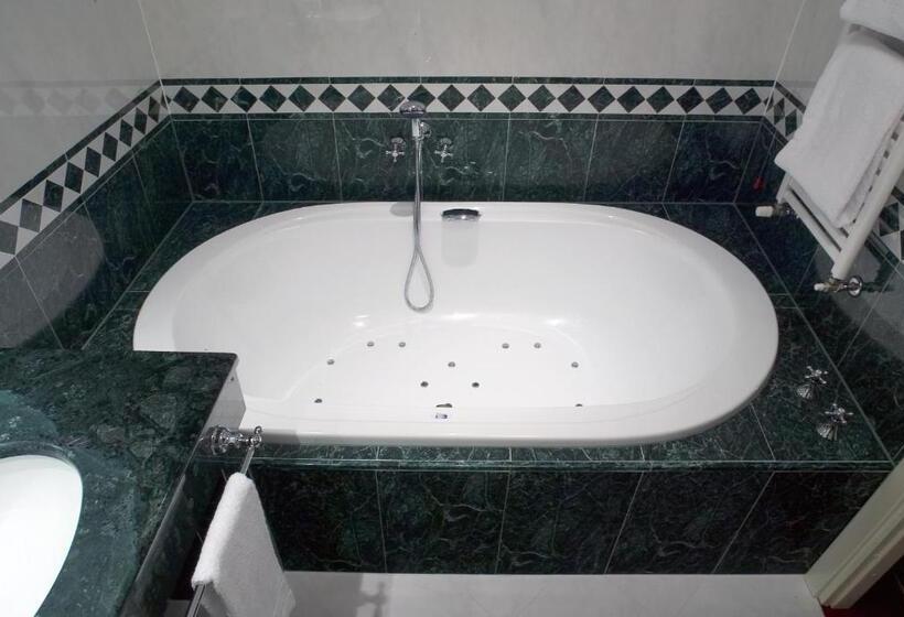 Номер Стандарт, Maxim