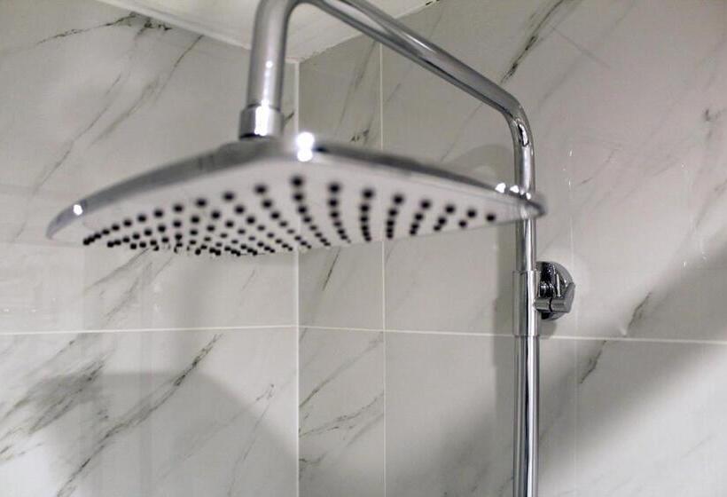 غرفة قياسية فردية, Nox Lancaster Gate