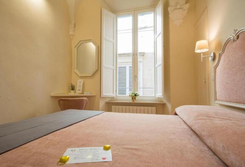 اتاق استاندارد, B&b Quattro Cantoni